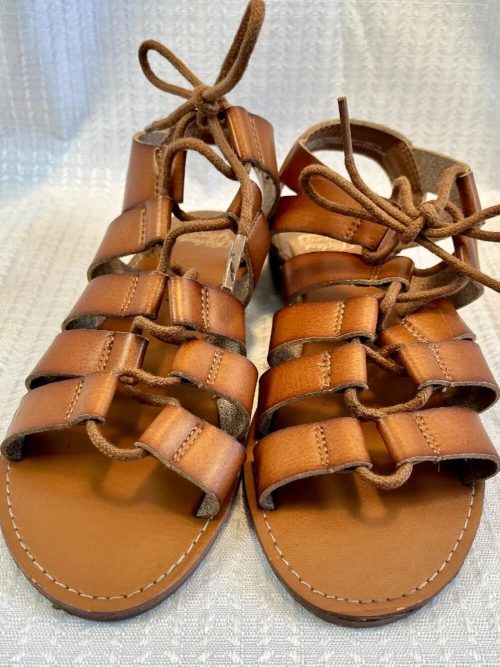 Vintage Faded Glory Vegan Leather Flat Gladiator Sandals size 7